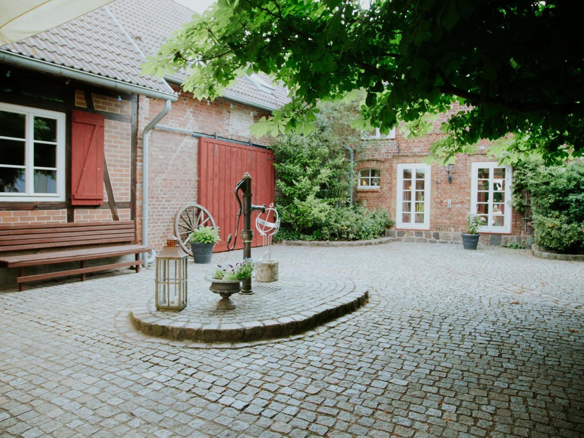 Landhaus Alte Schmiede Niemegk  Exterior photo